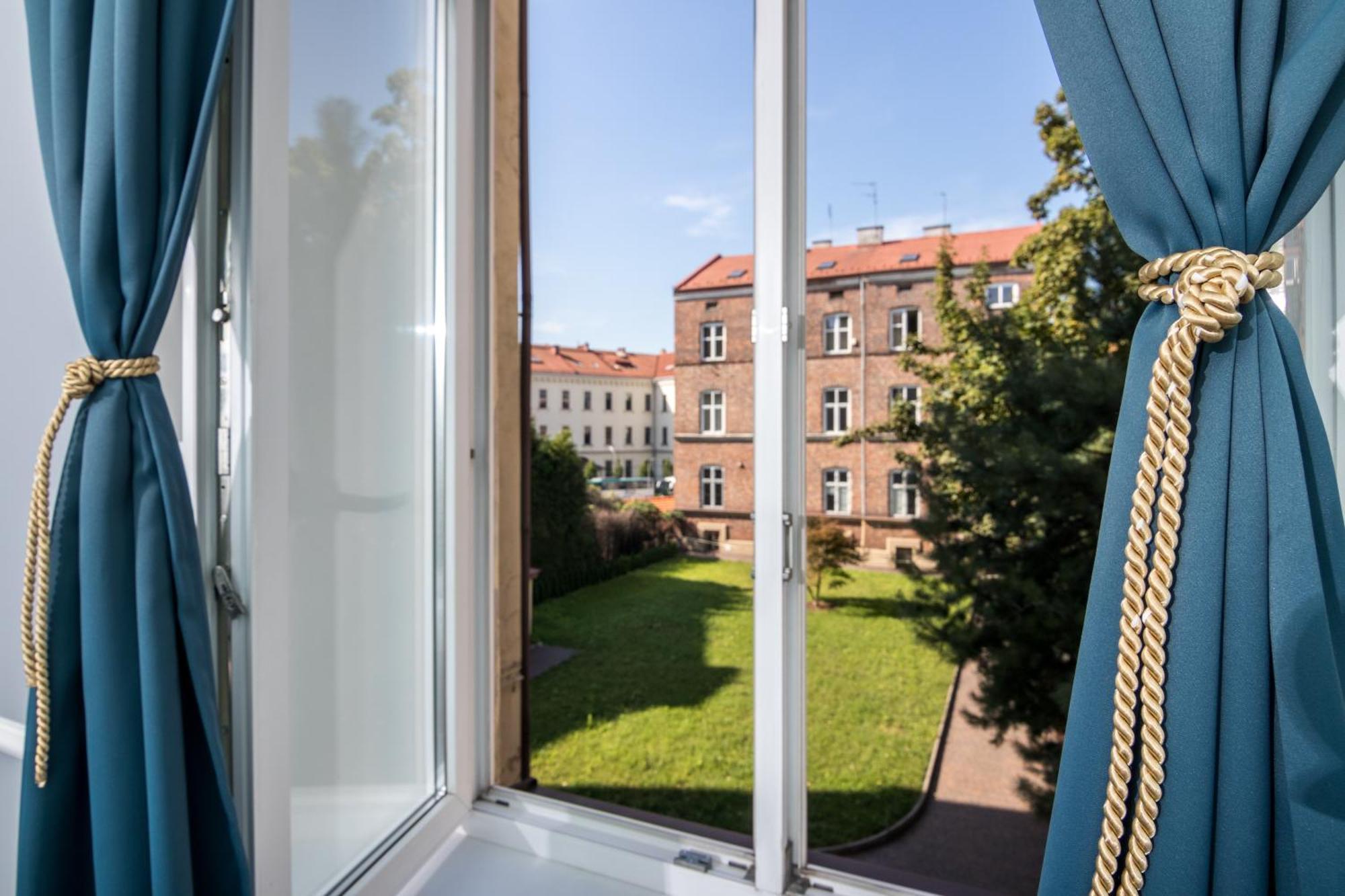 Karmelicka Stylish Apartments In Cracow By Noclegi Renters كراكوفيا المظهر الخارجي الصورة